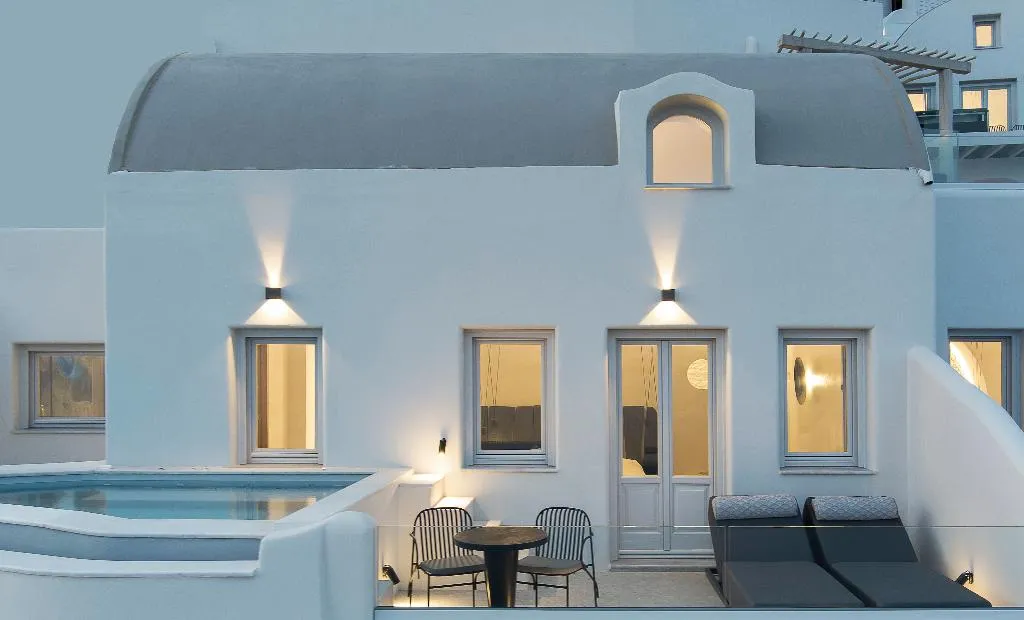 SUITE SEA VIEW WITH PRIVATE POOL Room, Hom Santorini, Santorini