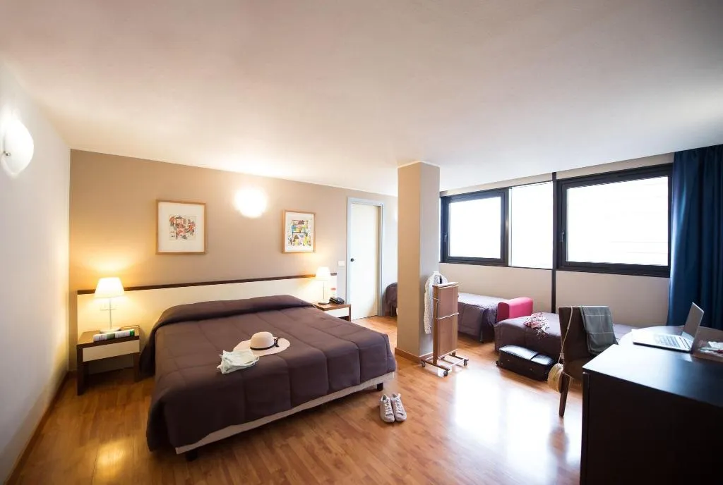 DOUBLE STANDARD Room, Cristal Hotel Palermo, Palermo