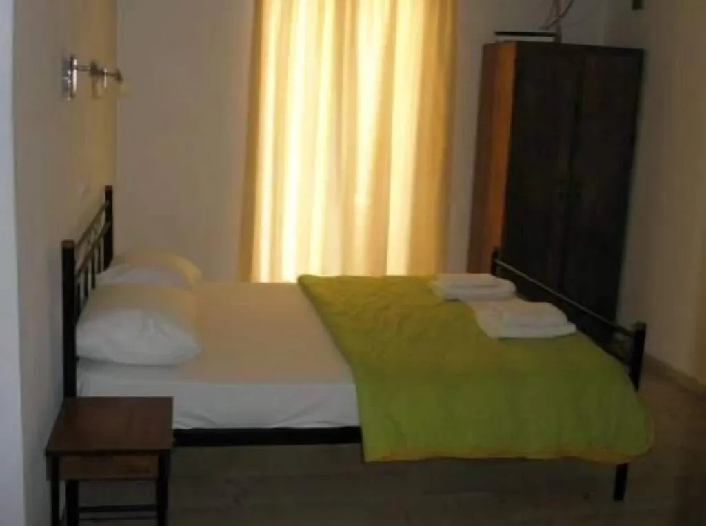 Room, Hostel Stylianos Kissamos, Crete