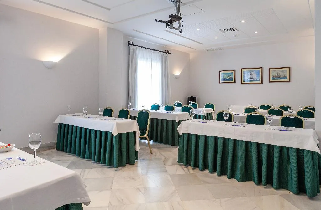 Conferences, Duque de Najera, Costa De La Luz