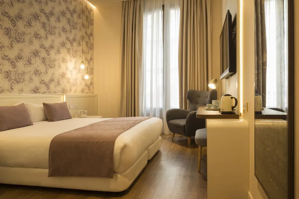 Double or Twin STANDARD Room, Icon Bcn, Barcelona