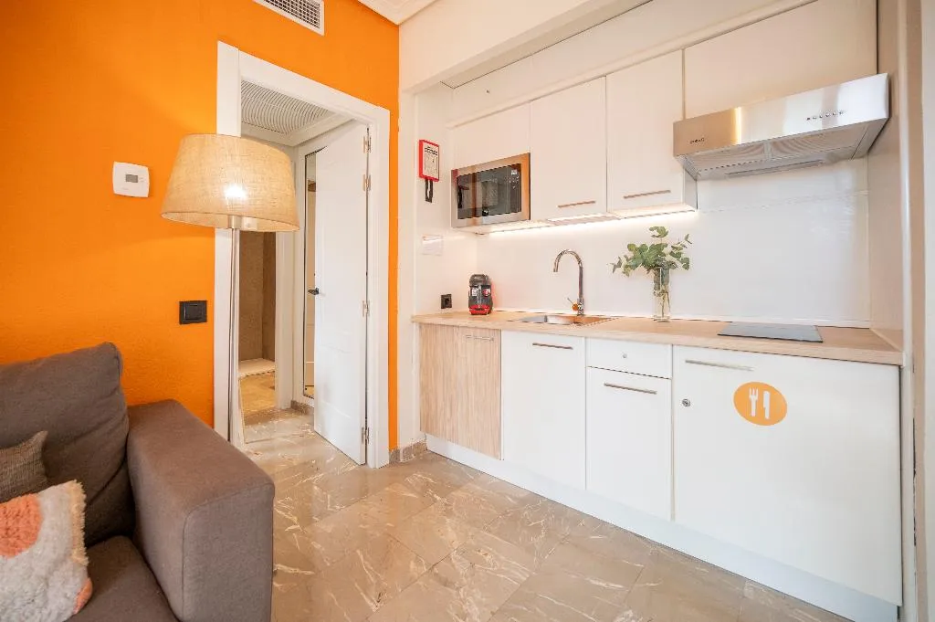 APARTMENT SUPERIOR WITH TERRACE Room, Apartamentos G3 Galeón, Madrid