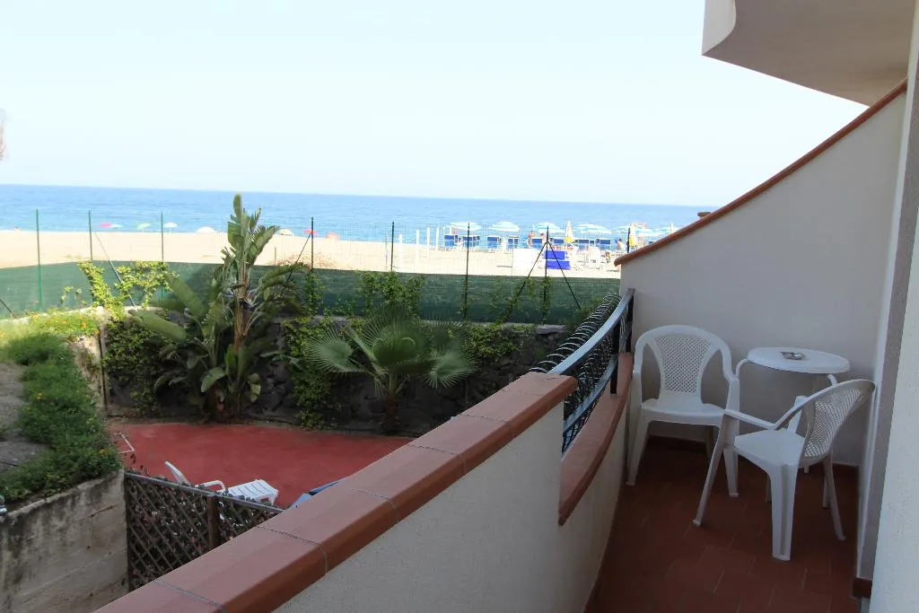 TRIPLE WITH BALCONY Room, Villa Liliana, Taormina