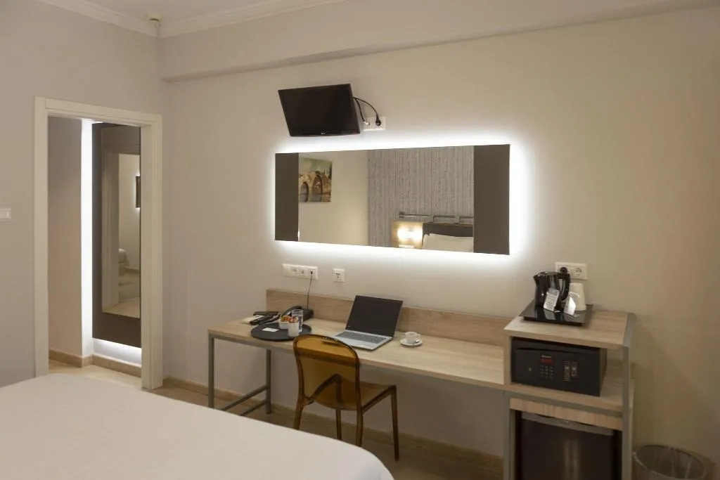 FAMILY ROOM TWO BEDROOMS Room, Pan, Athens