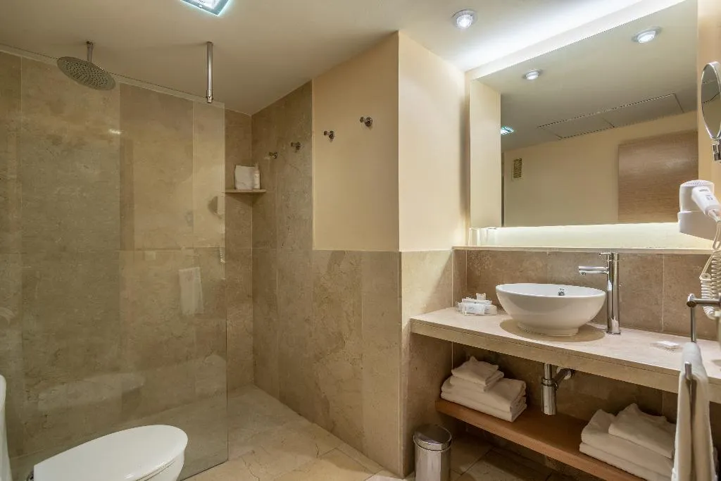 APARTMENT STANDARD Room, Zafiro Tropic, Majorca