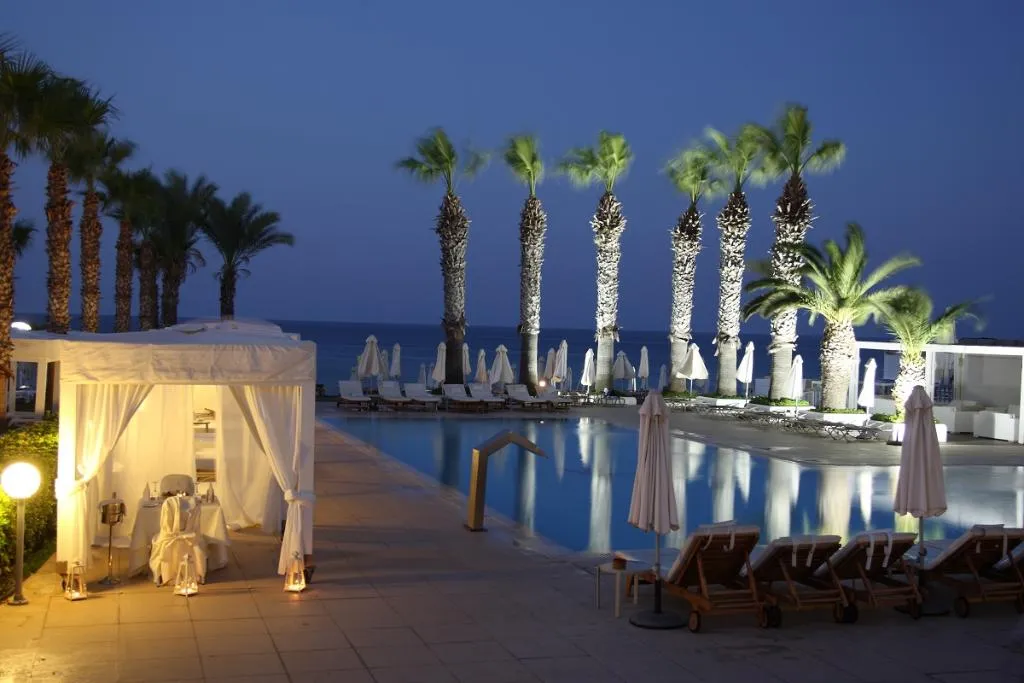 Pool, Vrissiana Beach Hotel, Cyprus