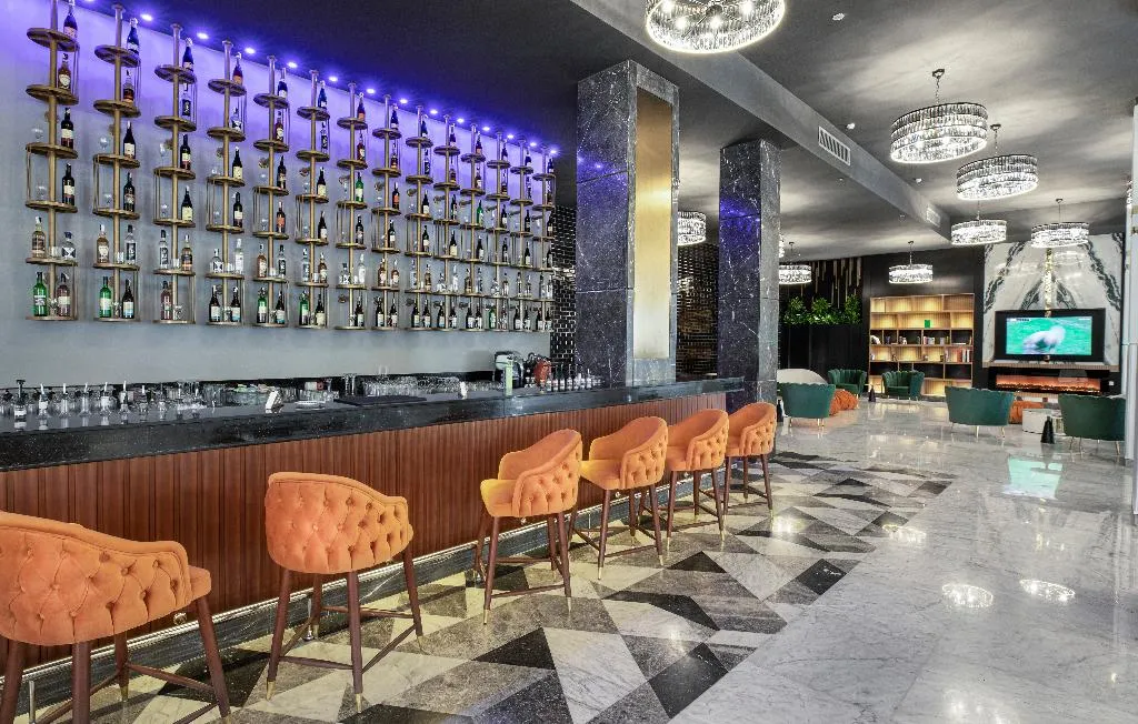 Bar, The V Luxury Resort Sahl Hasheesh, Red Sea Riviera