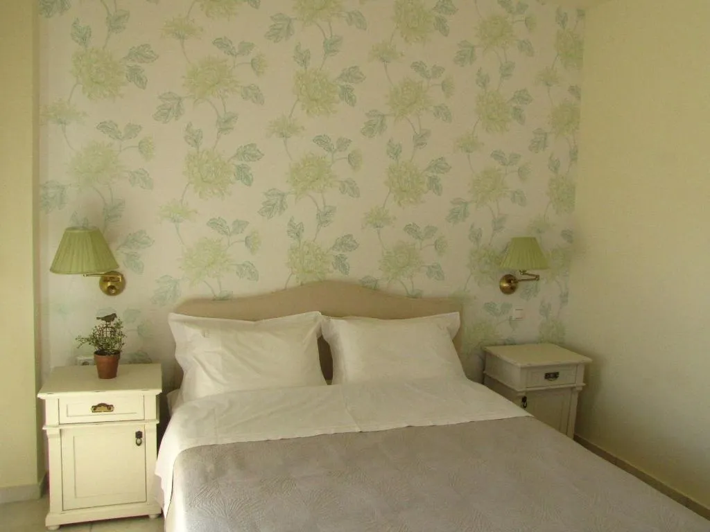 Room, Almyra, Kefallinia