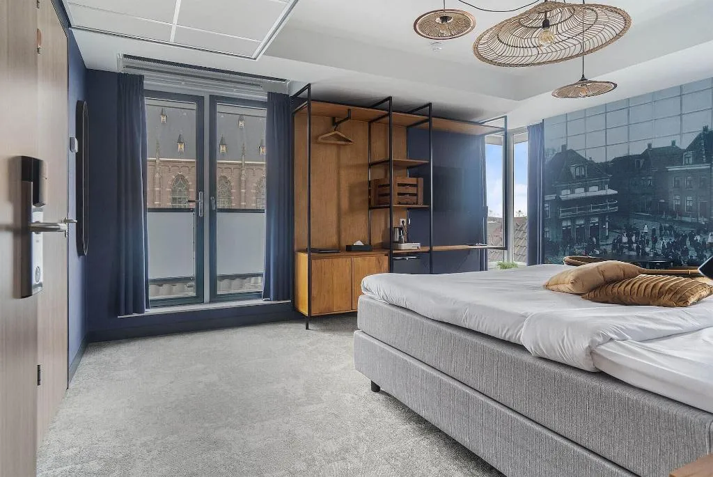 DOUBLE SUPERIOR KING BED Room, Marktstad Hotel, Amsterdam