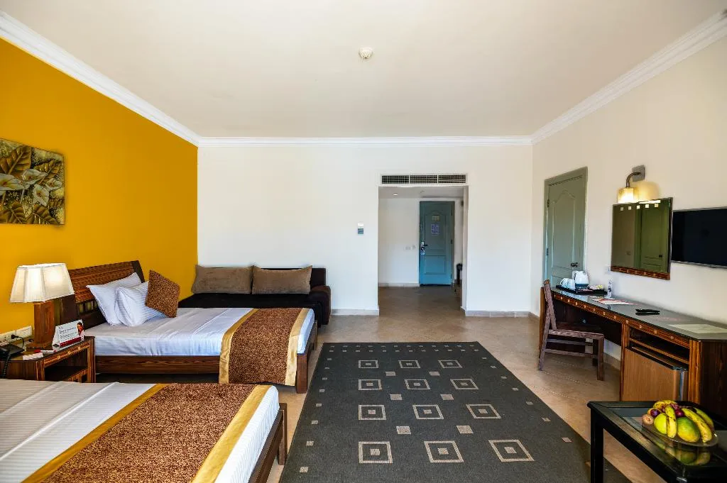 FAMILY ROOM TWO BEDROOMS Room, Xperience St. Georges Homestay, Red Sea Riviera