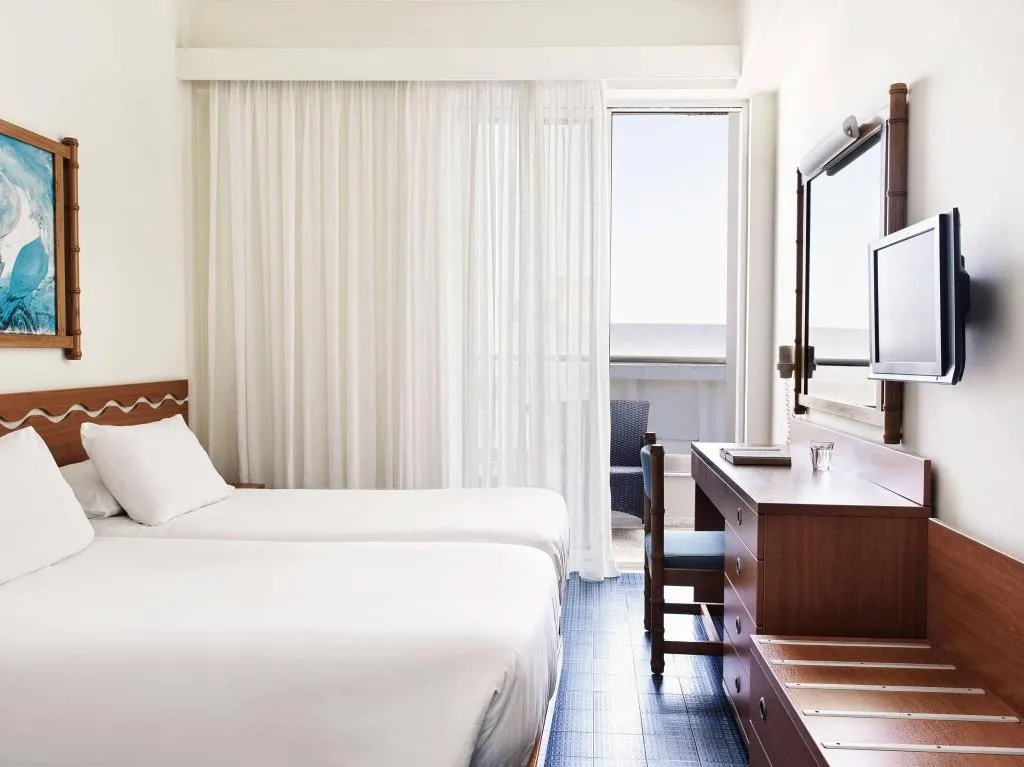 Room, Esperia, Rhodes
