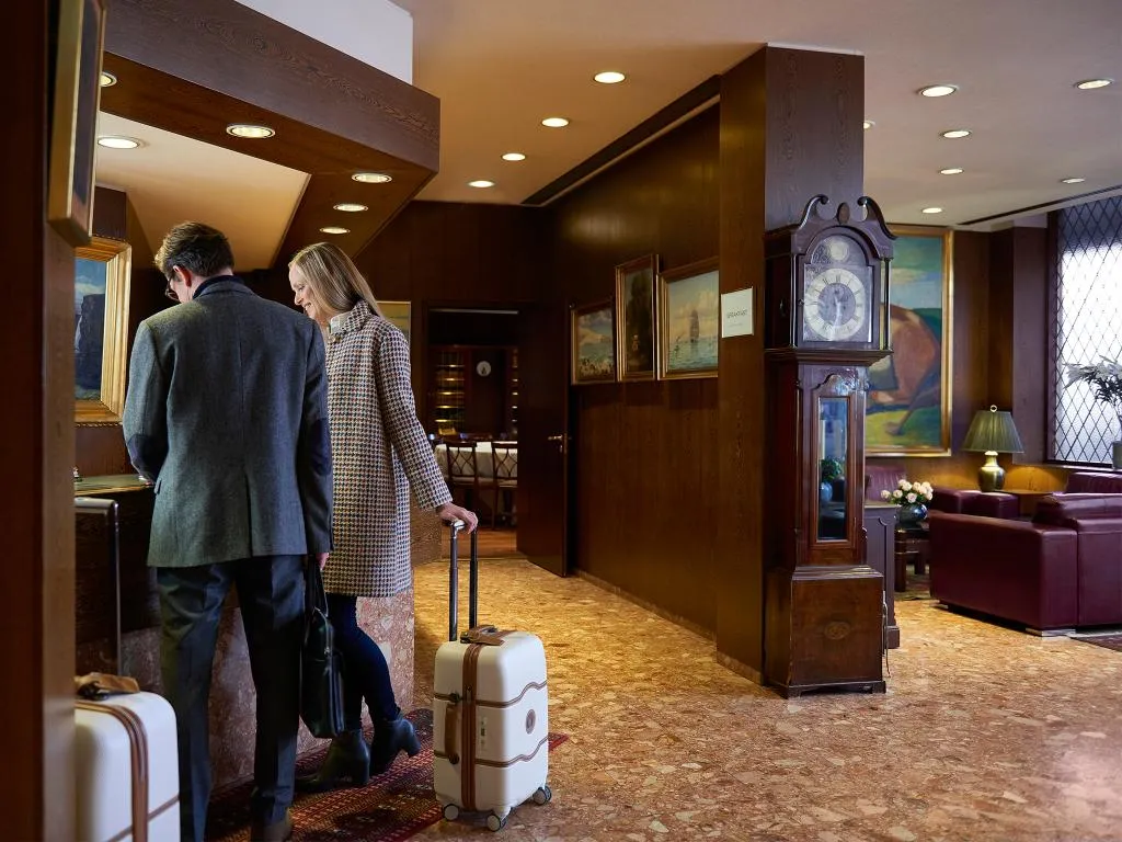 Lobby, Holt, Reykjavik
