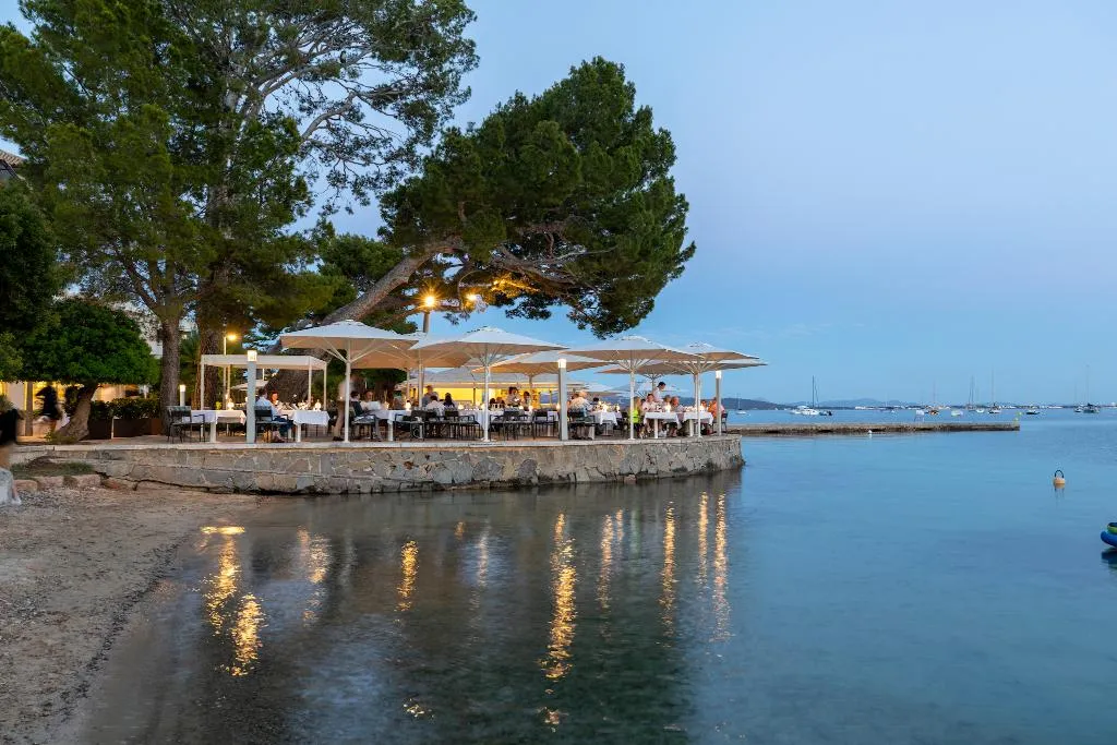 Terrace, Hotel Illa D'or & Club Apartaments, Majorca