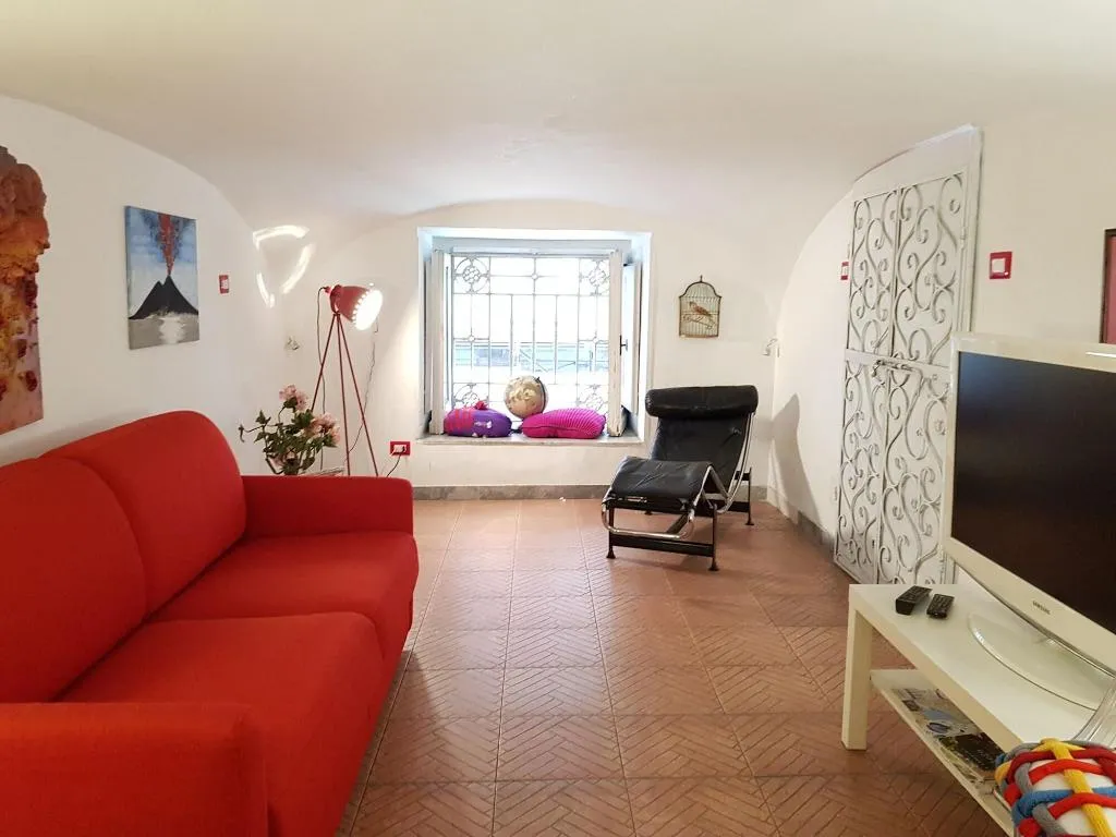 General view, Capa & Coda, Naples