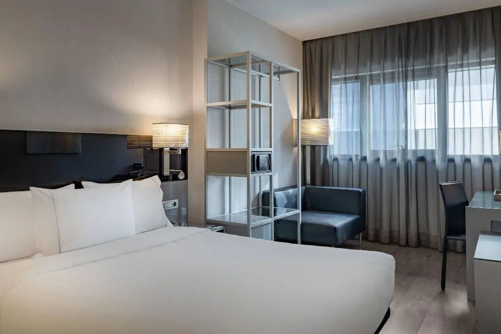 Room, Ac Madrid Atocha, Madrid