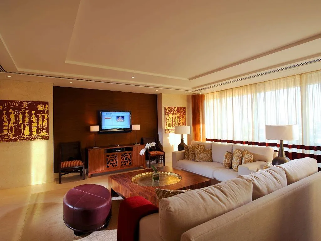 SUITE STANDARD Room, Raffles Dubai, Dubai