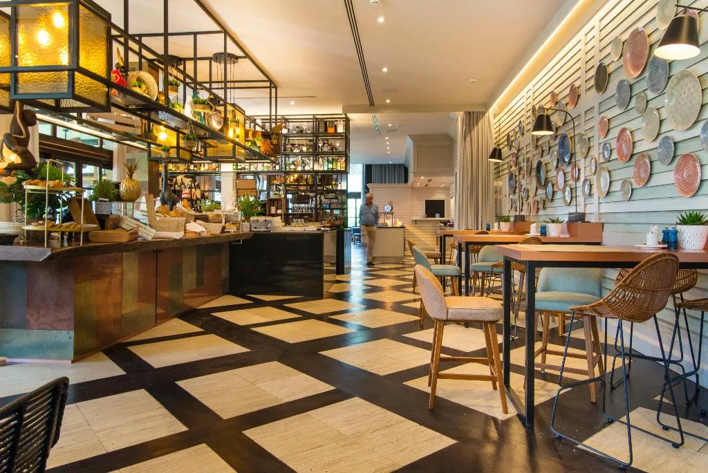 Restaurant, Lindner Mallorca Portals Nous, part of JdV Hyatt, Majorca