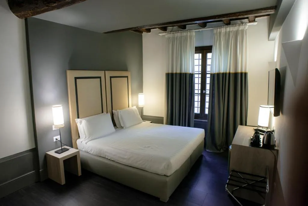 JUNIOR SUITE CAPACITY 4 Room, Relais Santa Maria Maggiore, Rome
