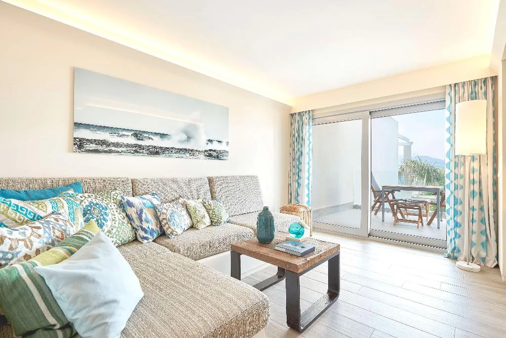 Room, Club Calimera Delfin Playa, Ibiza