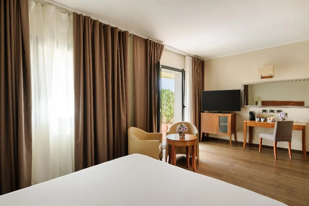 JUNIOR SUITE STANDARD Room, Dei Cavalieri Caserta, Naples