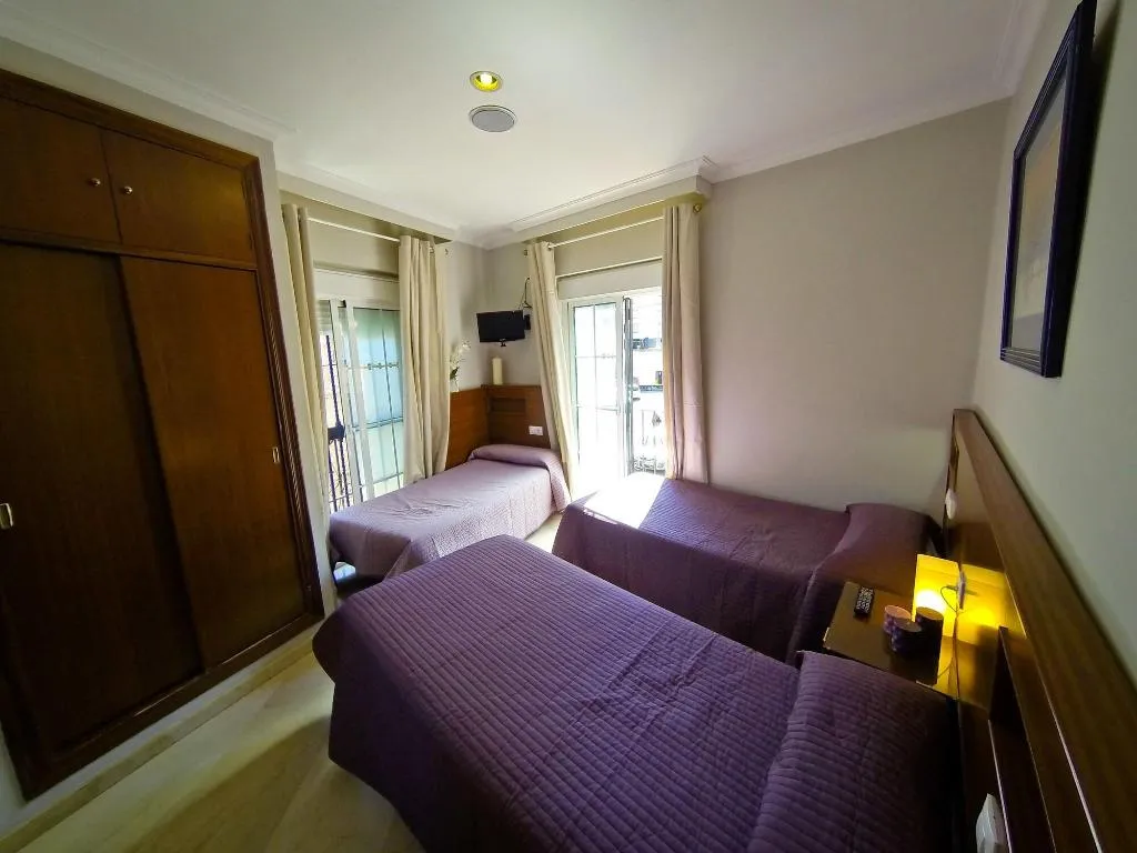 Room, Hostal La Muralla, Seville
