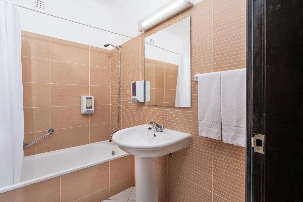 APARTMENT THREE BEDROOMS Room, Colina Village, Algarve