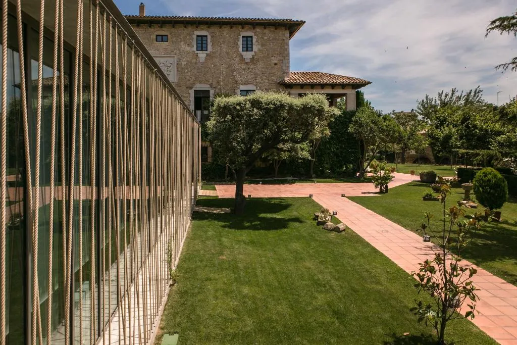 Terrace, Palau lo Mirador, Costa Brava