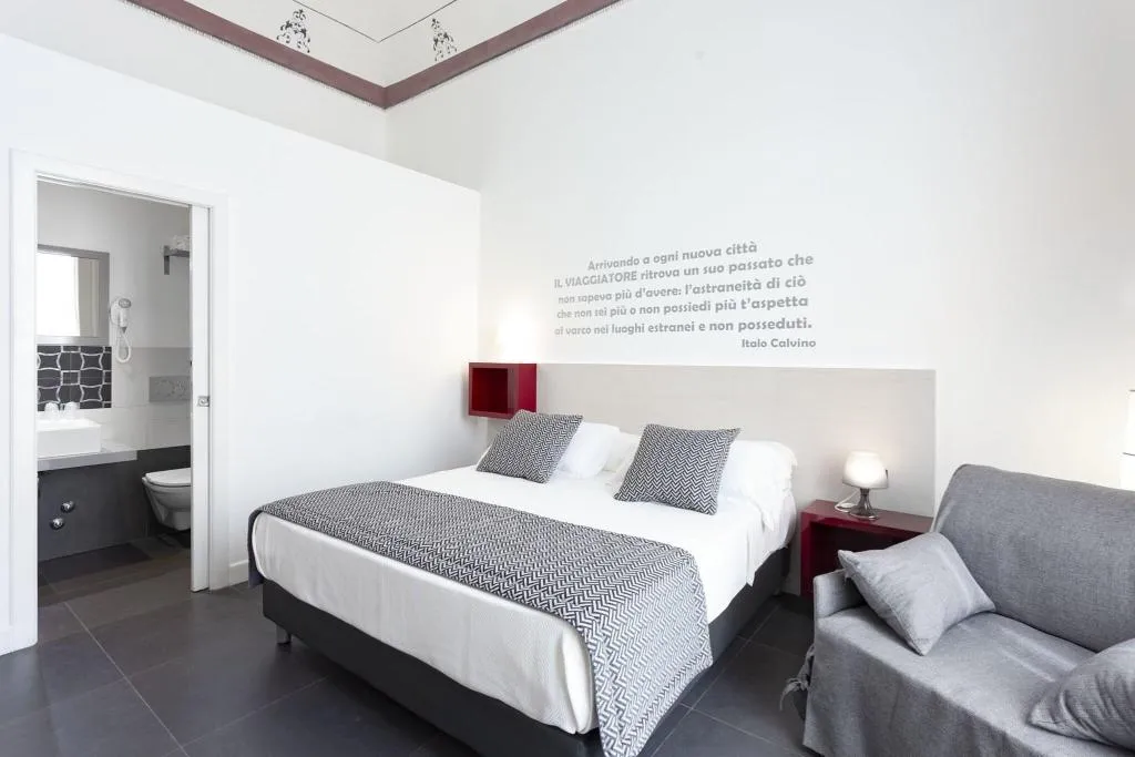 DOUBLE SUPERIOR WITH DOUBLE BED Room, B&B Nostos, Catania