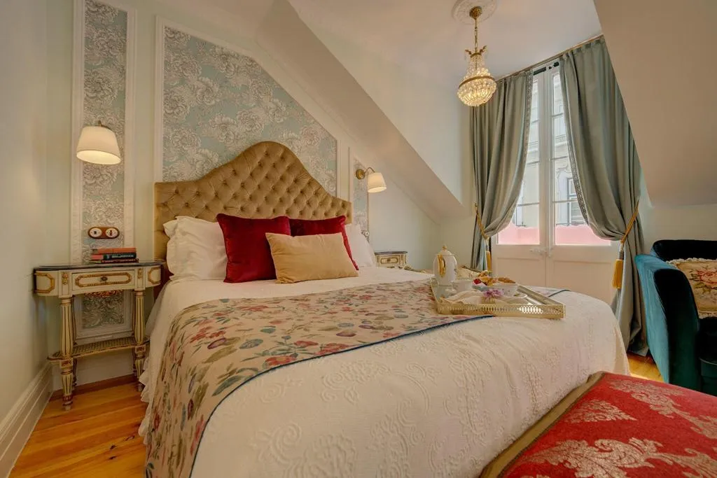 DOUBLE QUEEN SIZE BED Room, Palácio das Especiarias, Lisbon