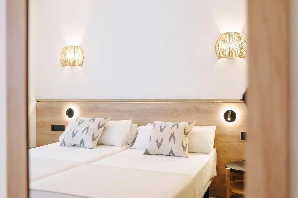 APARTMENT ONE BEDROOM Room, Aparthotel Aquasol, Majorca