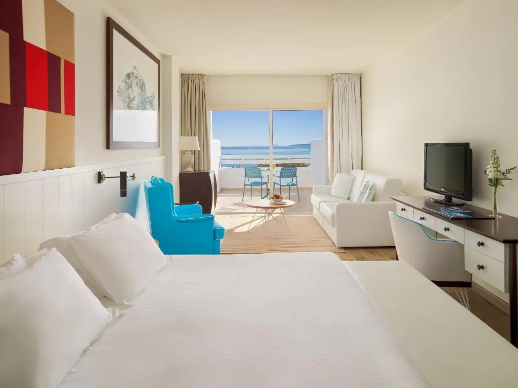 FAMILY ROOM SUPERIOR Room, H10 Estepona Palace, Costa Del Sol