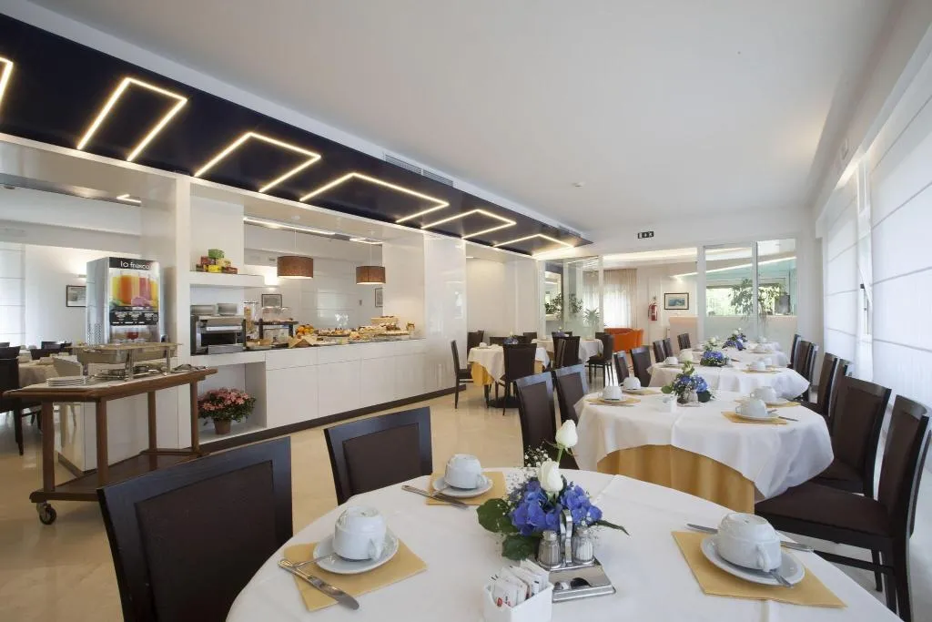 Restaurant, La Meridiana, Naples