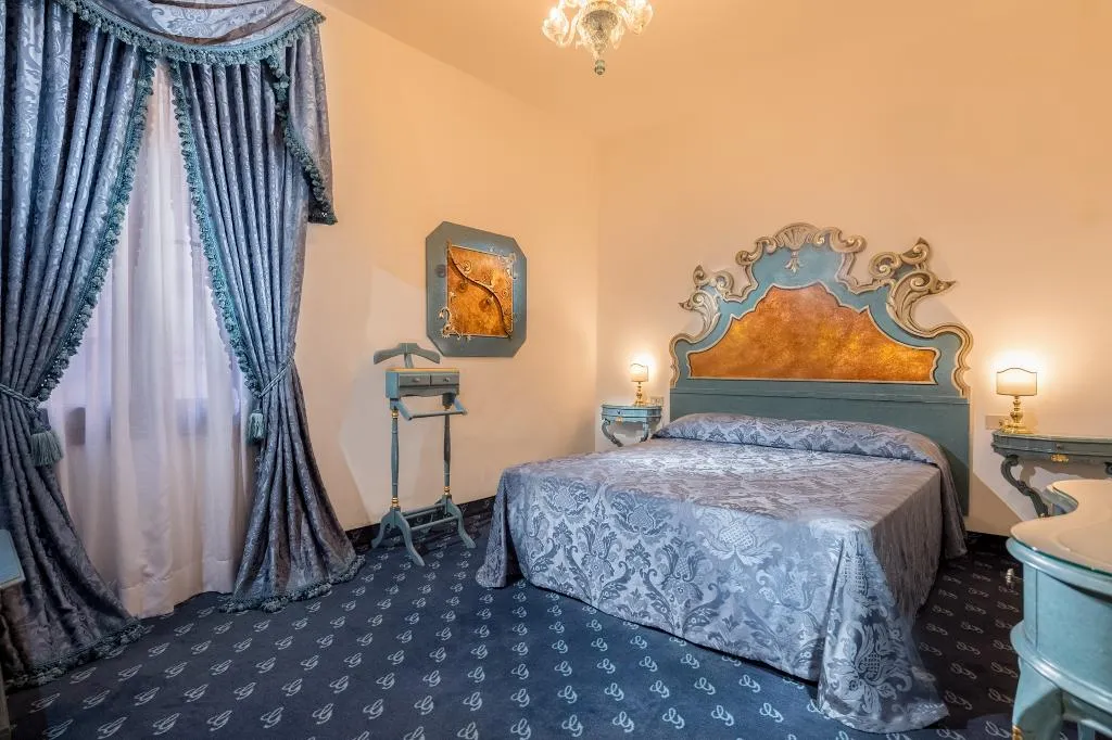 DOUBLE STANDARD Room, Giorgione Hotel, Venice