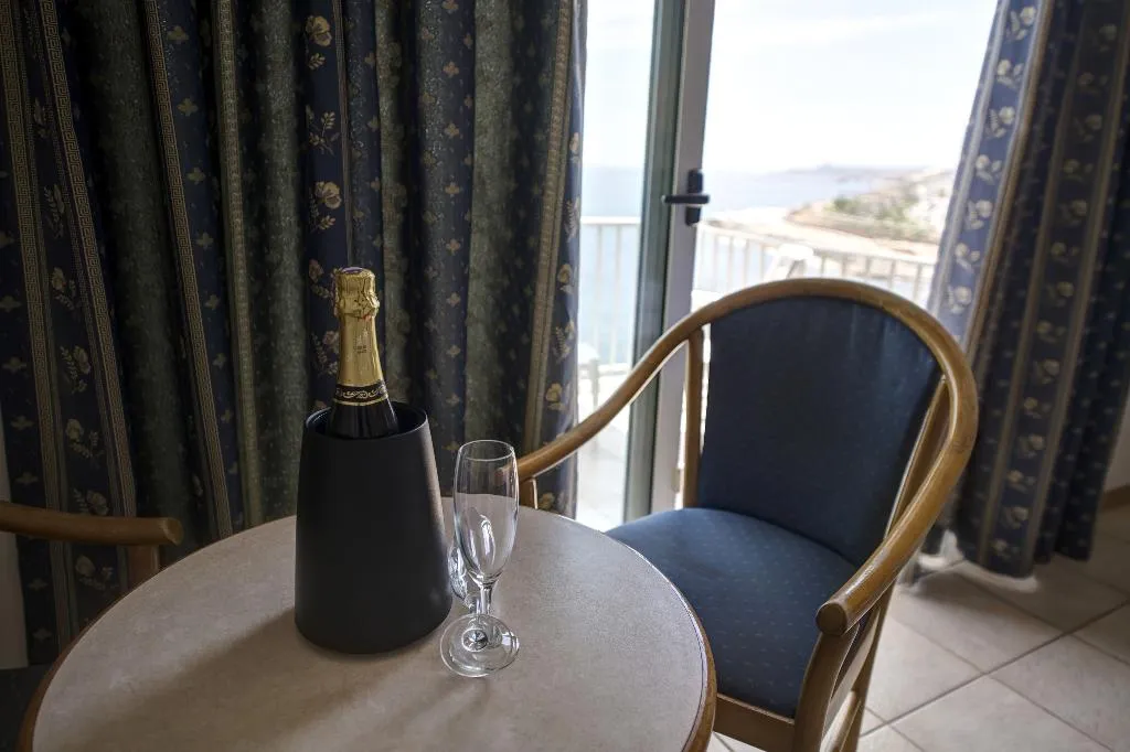 Double or Twin SEA VIEW Room, Sliema Chalet Hotel, Malta