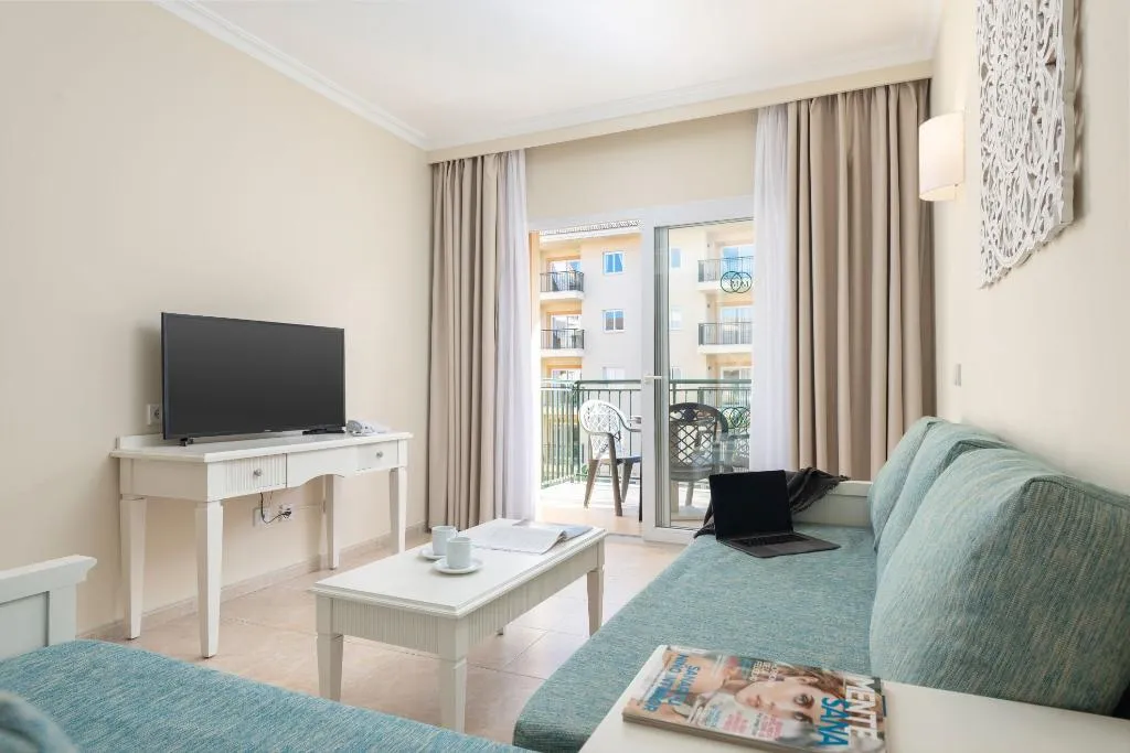 APARTMENT WITH BALCONY Room, Aparthotel Can Picafort Palace, Majorca