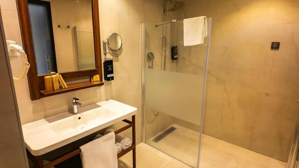 Room, Seven For Life Thermal Hotel, Izmir