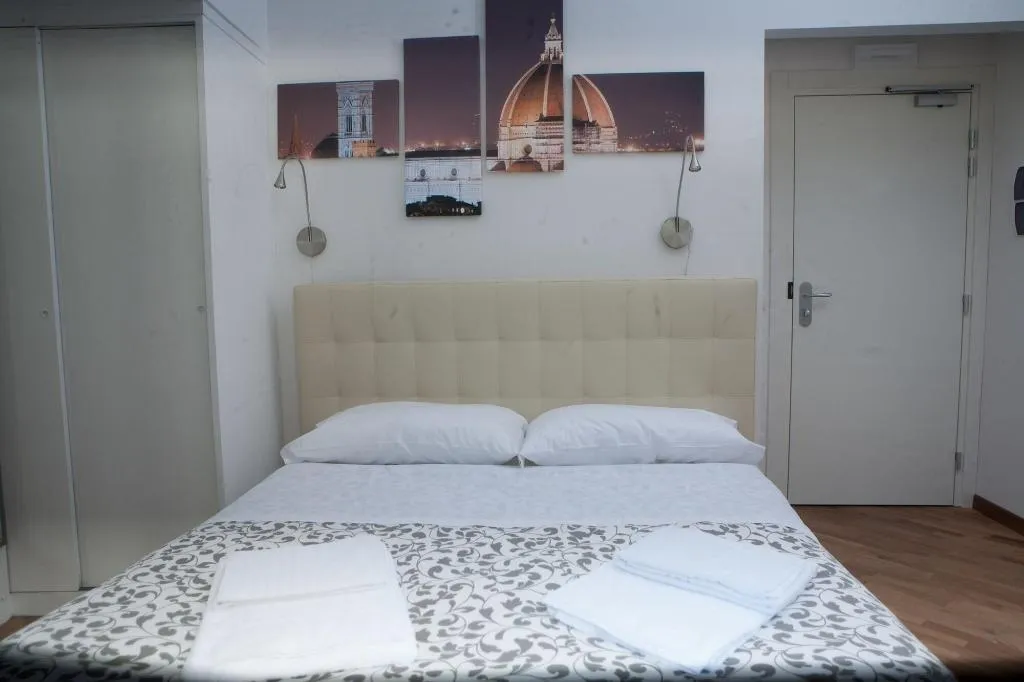Room, Le Tre Lune Suites, Florence