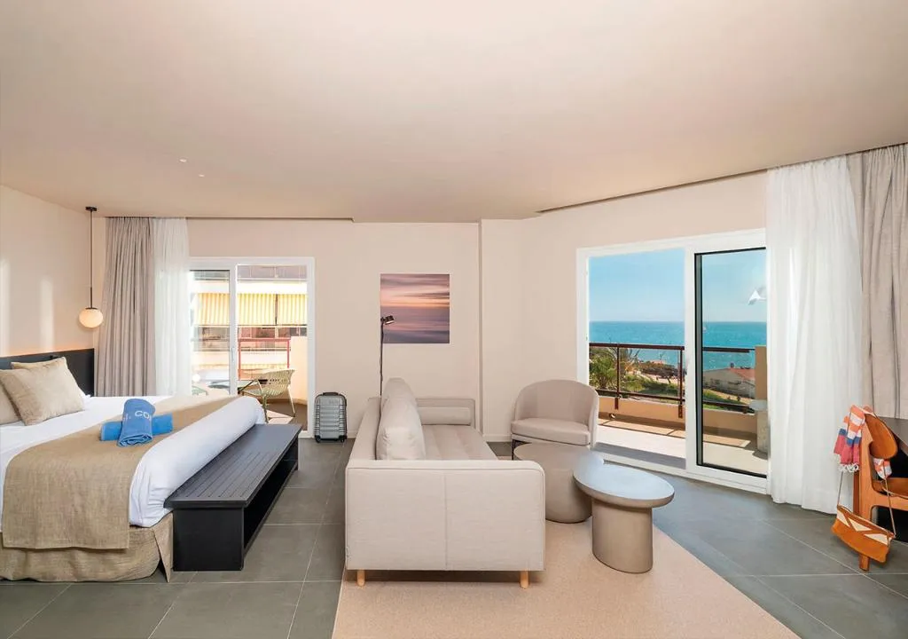 JUNIOR SUITE PREMIUM Room, Aqua Hotel Promenade & Spa****S, Costa Brava