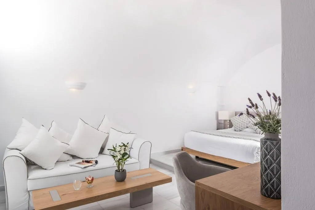DOUBLE SUPERIOR Room, Anteliz Hotel And Suites, Santorini