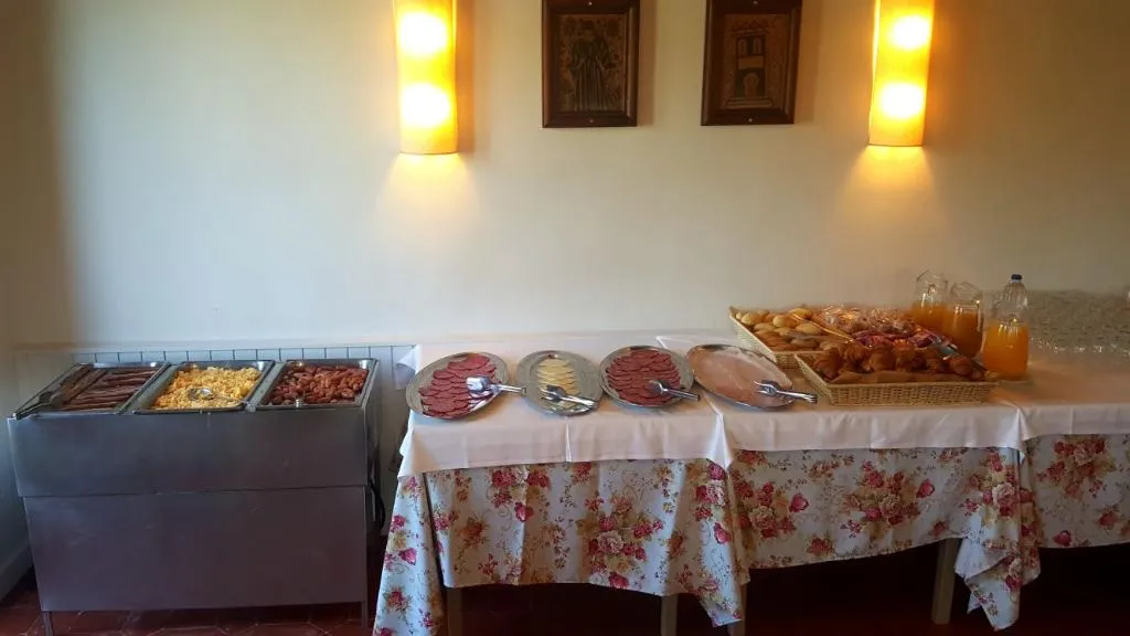 Room, La Carreta, Valencia