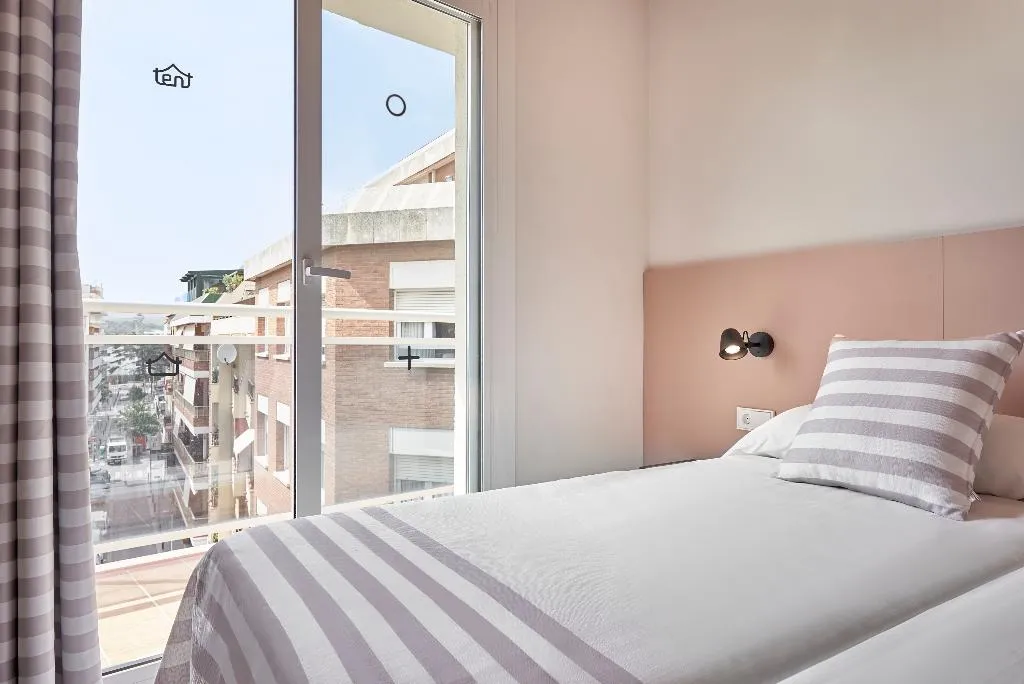 Room, tent Lloret de Mar, Costa Brava