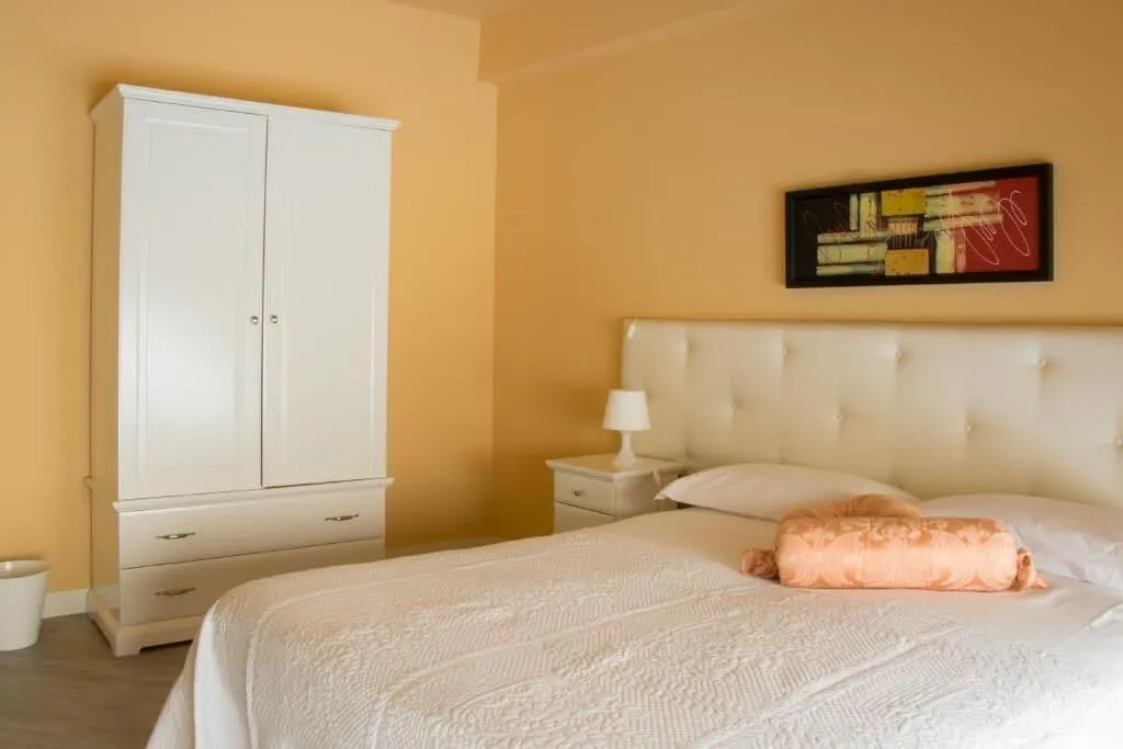 Room, Residenza Cavour, Catania