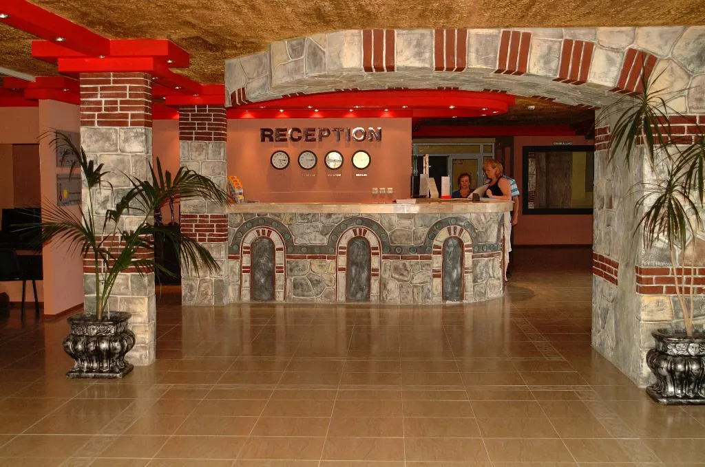Lobby, Amaris, Bourgas