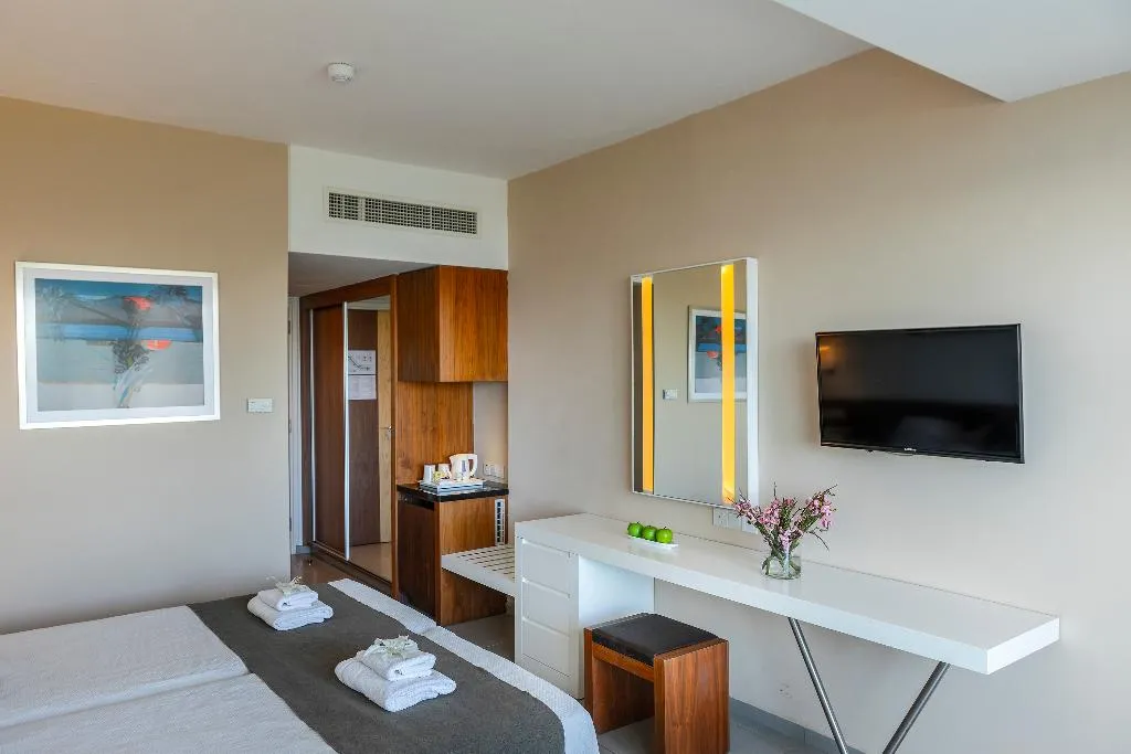 Double or Twin SUPERIOR Room, Melissi Beach Hotel & Spa, Cyprus