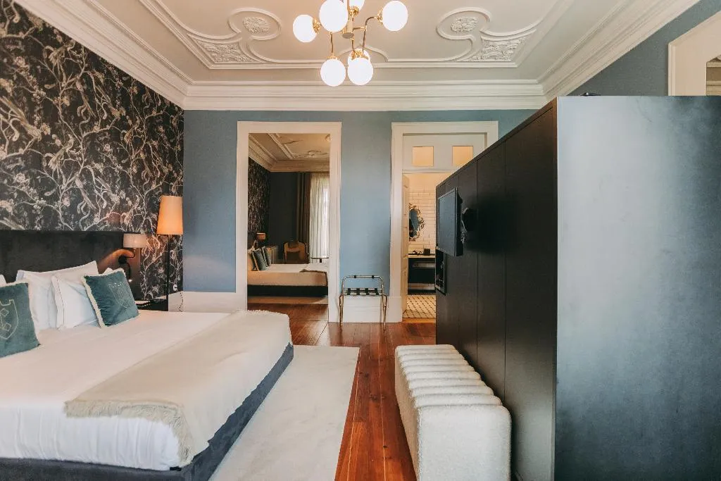 DOUBLE WITH BALCONY Room, Torel Royal Court, Porto