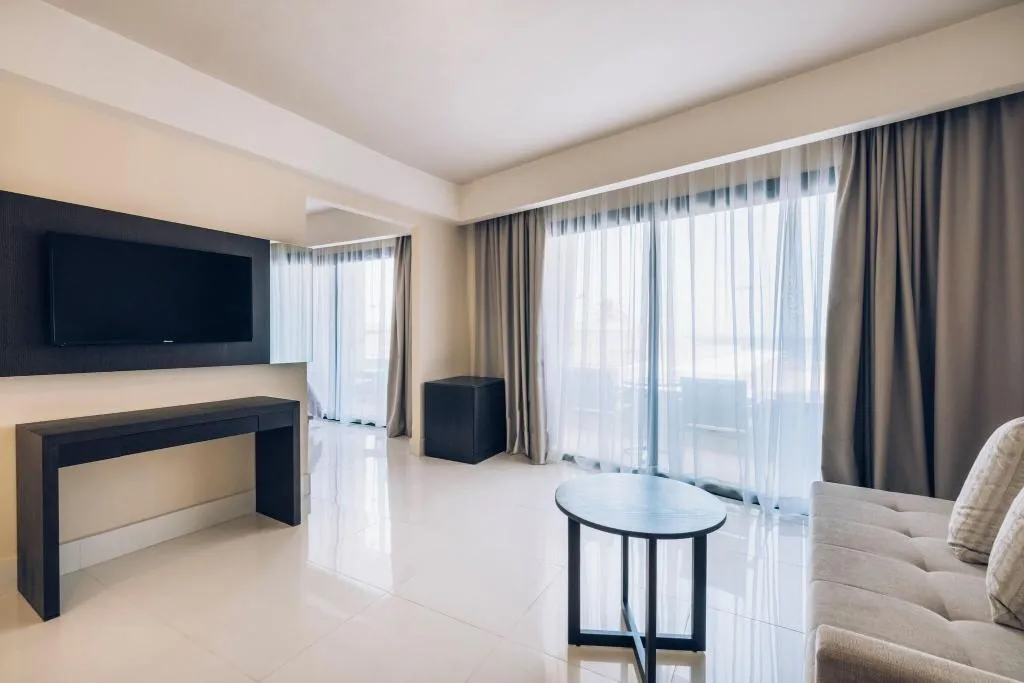 JUNIOR SUITE GARDEN VIEW KING BED Room, Iberostar Selection Kuriat Palace, Tunisia