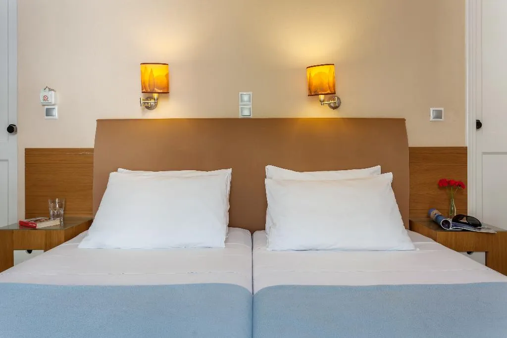 Double or Twin ECONOMY Room, Akti, Skiathos
