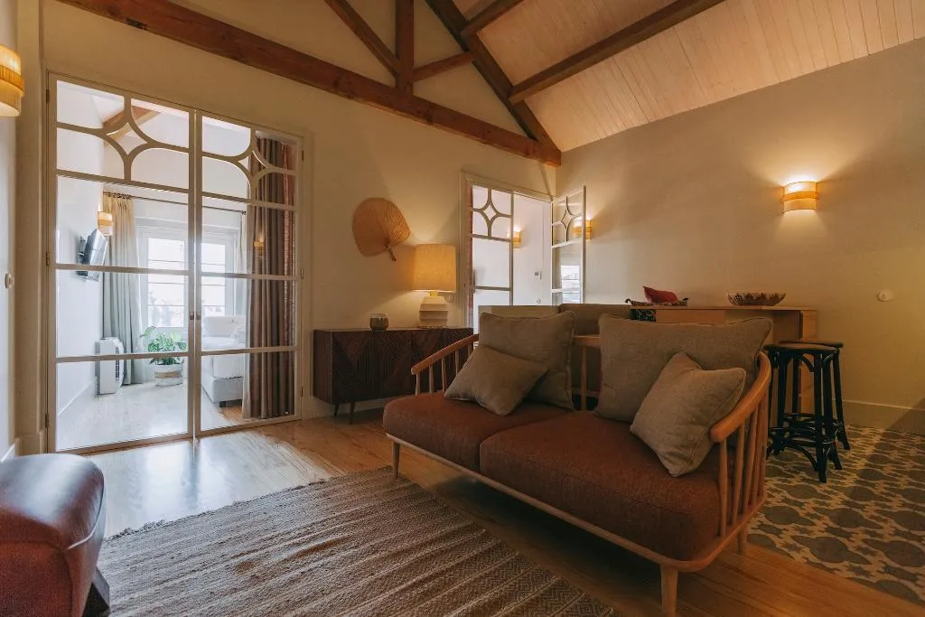 APARTMENT TWO BEDROOMS Room, Torel 1884 Suites & Apartments, Porto