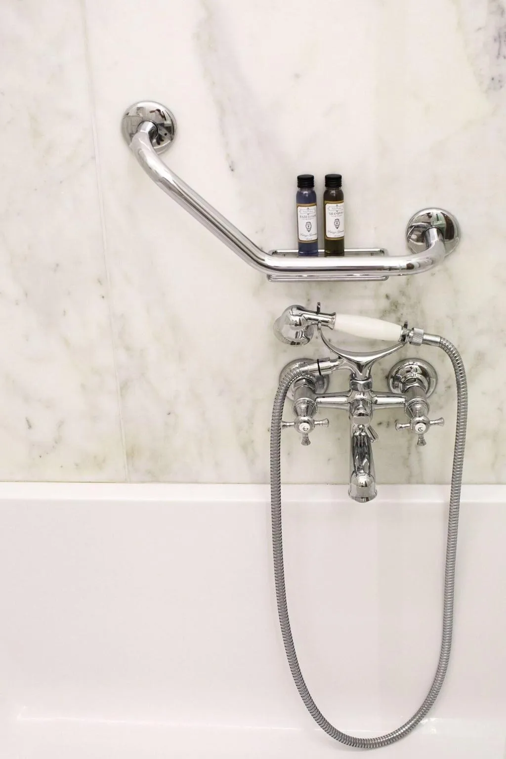 QUADRUPLE SUPERIOR WITH DOUBLE BED Room, Hotel Palazzo Guardati, Naples