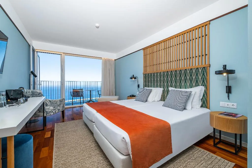 TWIN SUPERIOR Room, Quinta do Furao, Madeira